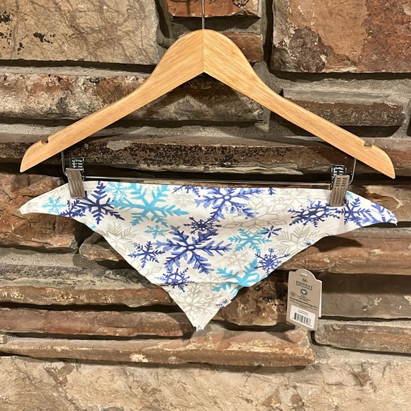 Honest Company Blue Snowflake Cotton Pet Bandana Matching Family Pajamas - Picture 1 of 6